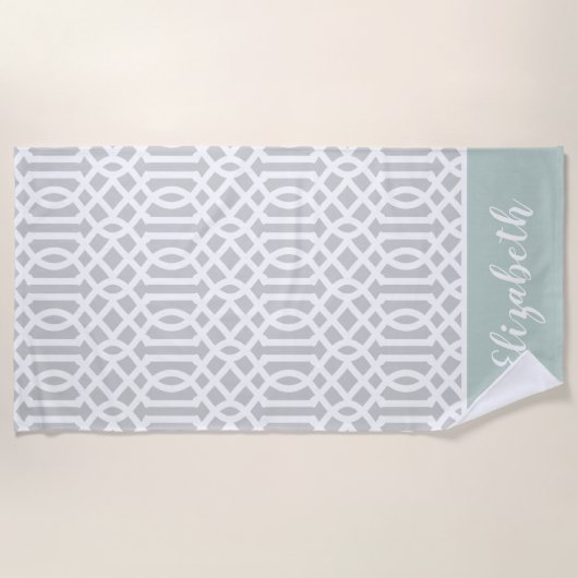 Mint en Gray Trellis Monogram | bewerkbare kleuren Strandlaken (Voorkant)