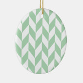 Mint Green Herringbone Pattern Keramisch Ornament (Rechts)
