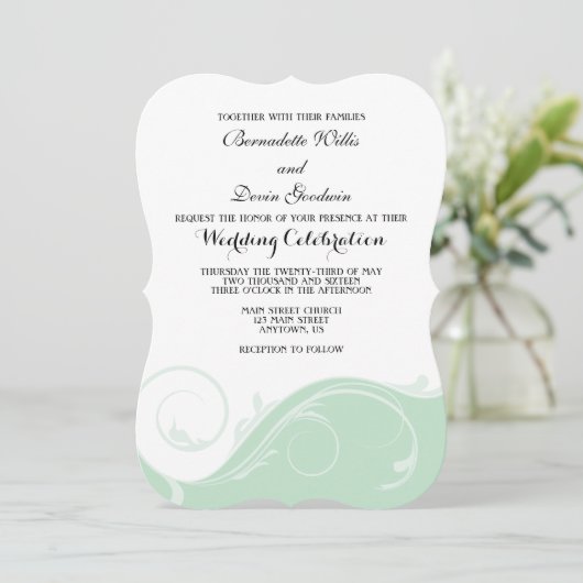 Mint Groen Bloemen Swirl Bracket Bruiloft uitnodig Kaart (Staand voorkant)