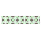 Mint groene crème en chocolade chip quilt patroon korte tafelloper (Horizontaal)