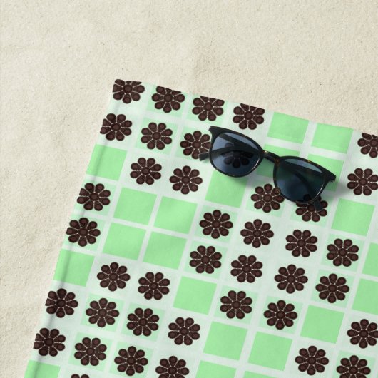 Mint groene crème en chocolade chip quilt patroon strandlaken (In situ)
