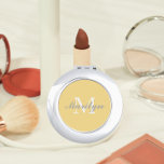 Miroir De Poche Beurre Jaune Stylisé Mariage Bridesmaid Monogramme<br><div class="desc">Un miroir compact et personnalisé pour votre femme de chambre ou femme d'honneur mariage qui a son nom et son initiale stylisés sur un arrière - plan de couleur jaune beurre tendance. Modifier pour remplacer l'initiale et le nom. Sélectionnez votre style de miroir compact.</div>