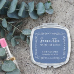Miroir De Poche Cadre de gribouillis N'importe quelle femme de mén<br><div class="desc">Cadeau de mariage pour personnaliser pour votre matron d'honneur, demoiselle d'honneur ou toute personne dans votre fête de mariage. Vous pouvez également ajouter le nom de la mariée et du marié ainsi que leur date de mariage. Simple design moderne et fantaisiste doodle avec coeur d'amour. Vous êtes également invité à...</div>