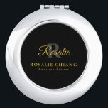 Miroir De Poche Nom et titre personnalisés Compact Mirror avec mon<br><div class="desc">Restez poli en déplacement avec ce miroir compact personnalisé, personnalisé avec votre nom, titre et élégant monogramme. Élégant et portable, il est parfait pour les retouches à tout moment, n'importe où. Un cadeau bien pensé pour les professionnels, les femmes de chambre ou les amateurs de beauté qui apprécient un accessoire...</div>