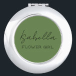 Miroir De Poche Olive Green Fleur personnalisée fille<br><div class="desc">Créez un miroir compact personnalisé pour toutes les personnes spéciales de votre mariage. Le nom et le titre peuvent être customisés pour correspondre à vos besoins/votre libellé exact.</div>