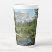 Mirror Lake Uitzicht in Yosemite National Park Latte Mok (Voorkant)