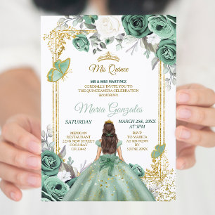 Mis Quince Dusty Green & White Invitation d'annive