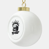 Misfit Skull Creative Character Art Style Keramische Bal Ornament (Rechts)