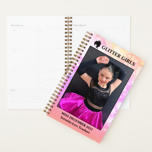 Miss Décembre 2022 Planificateur (Devant avec enveloppe)