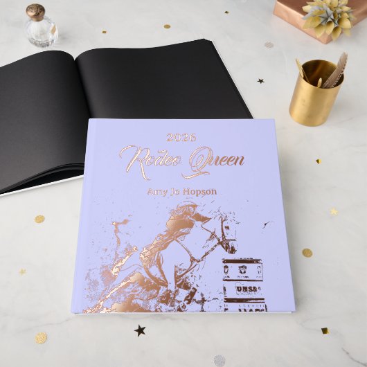 Miss Rodeo Queen Scrapbook (Recto ouvert)