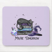 Misschien morgen - Zwarte kat, boeken en hekserige Muismat (Voorkant)