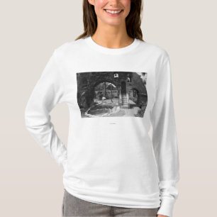 Mission Inn Courtyard of Riverside, CA Photograp T-shirt