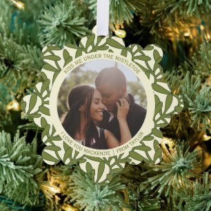 Mistletoe koppels foto en tekst gepersonaliseerd ornament kaart