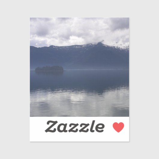 Misty Alaskan Zee in de schaduw van Blue Sticker (Vel)