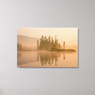 Misty dawn on East Inlet, Pittsburg, New Canvas Afdruk