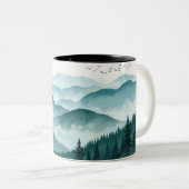 Misty Mountain Forest-landschap Tweekleurige Koffiemok (Voorkant rechts)