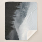 Misty Mountain Forest: Schilderachtig landschap Ui Sherpa Deken (Voorkant)