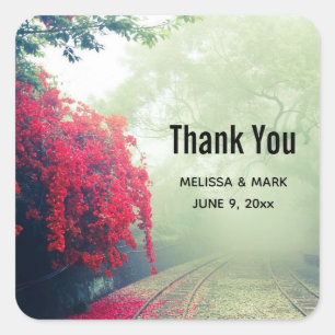 Misty Railroad Tracks Schilderachtig Foto bedankt Vierkante Sticker