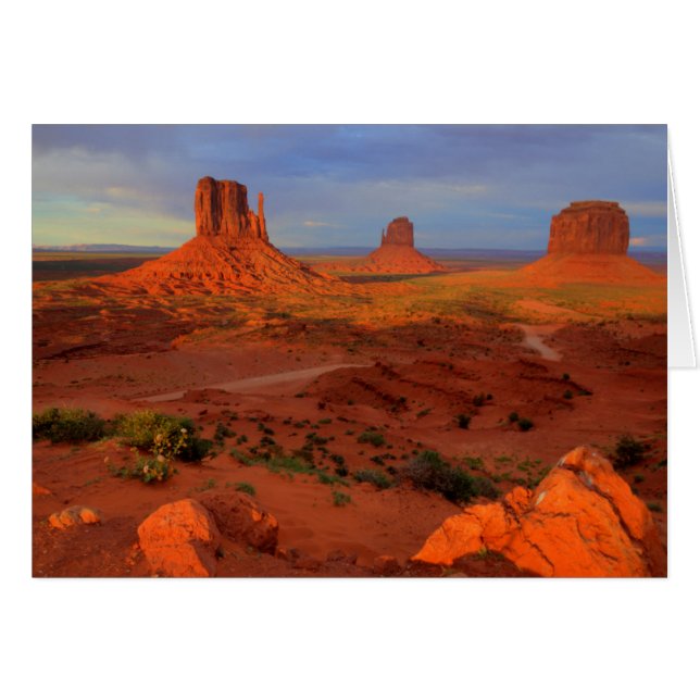 Mittens, Monument valley, AZ (Devant horizontal)
