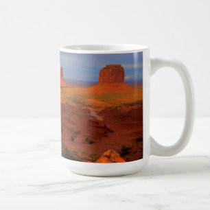 Mittens, Monument valley, AZ Koffiemok