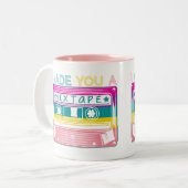 Mix Tape Retro 80s Cassette Tech Nostalgie Tweekleurige Koffiemok (Voorkant links)