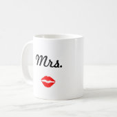 Mme Mug avec des lèvres (Devant gauche)