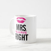 Mme tasse toujours droite de lèvres (Devant gauche)