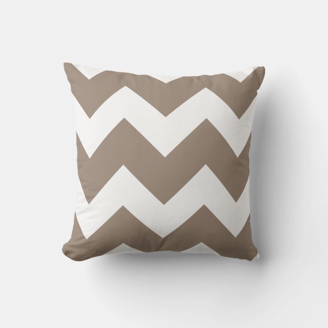 Mocha Bruin en Wit Grote Chevron Print Kussen (Voorkant)