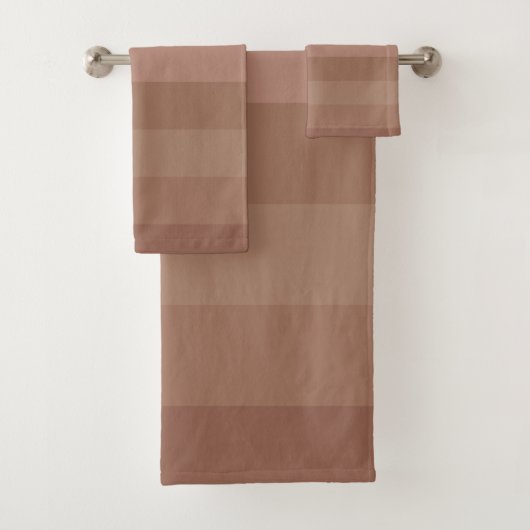Mocha Mousse Stripes Bad Handdoek (Insitu)