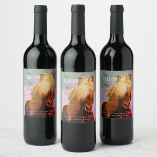 Mockup Ranch Rustic Horse Étiquettes de vin person