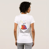 Mode vrouw met koffiebeker t-shirt (Achterkant volledig)