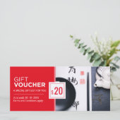 Modèle cadeau de chèque-cadeau de restaurant rouge (Debout devant)