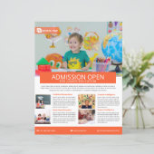 Modèle de brochure d'admission scolaire (Debout devant)