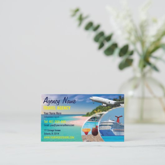 Modèle de carte de visite de l'agent de voyage (Debout devant)