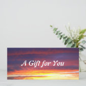 Modèle de certificat cadeau Sunset lumineux (Debout devant)