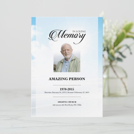 Modèle de la carte de prière funéraire Blue Sky (Debout devant)