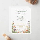 Modèle d'invitation de mariage Meadow, Boho Wildfl (Devant/Arrière en situation)