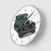 Modèle vert Une horloge voiture classique (Angle)