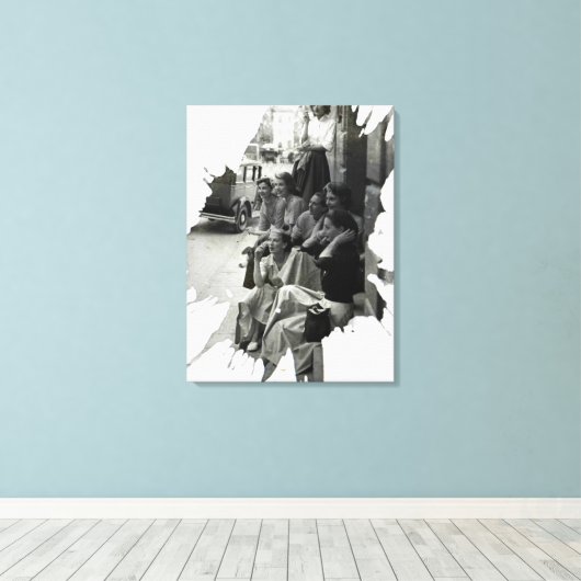 Modèles Paris | Toile (Insitu (Plancher de Bois))