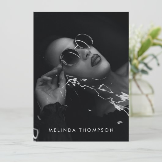 Modélisation Carte Comp par intérim 5 photo noir (Debout devant)