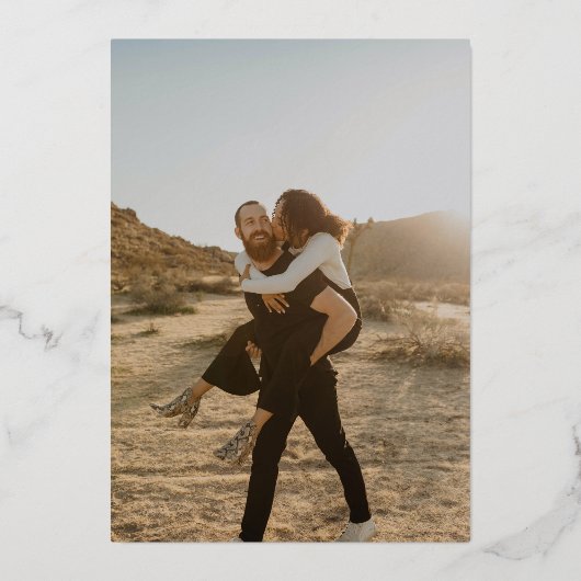 Modern 5 Foto's elegant script bruiloft goud Folie Uitnodiging (Achterkant)