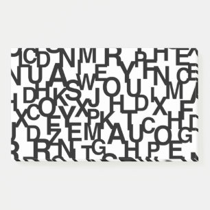 Modern, abstract, rommelig patroon met letters post-it® notes