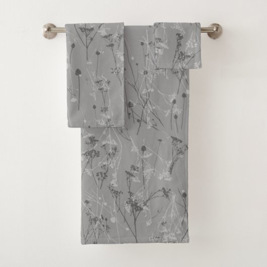 Modern Abstract Wildflowers Grijs Bad Handdoek (Insitu)