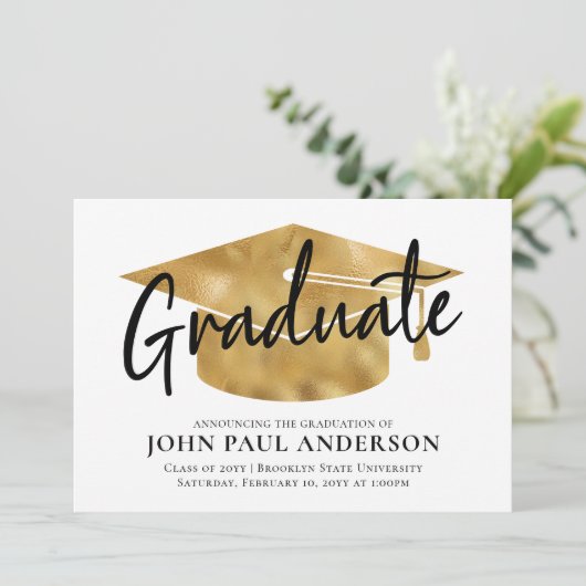 Modern Afstuderen Afstudeerder Pet Afstuderen Aankondiging (Staand voorkant)
