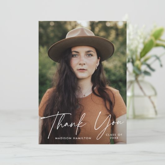 Modern Afstuderen Afstuderen van de Foto van White Bedankkaart (Staand voorkant)