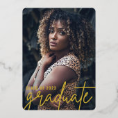 Modern Afstuderen Calligrafiescript | Fotopartij Folie Uitnodiging (Achterkant)