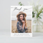 Modern Afstuderen Handgeschreven Script Foto Bedankkaart (Staand voorkant)