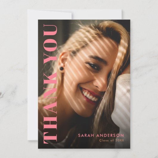 Modern Afstuderen Roze en Oranje Foto Afstuderen Bedankkaart (Voorkant)