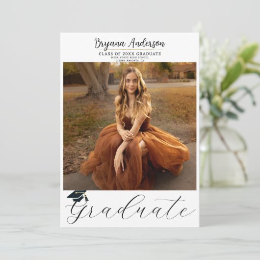 Modern Afstuderen Trendy Foto Graduation Cap Kaart (Staand voorkant)