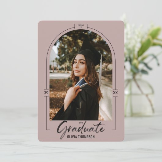 Modern Arch Paarse Afstuderen Aankondiging & (Staand voorkant)